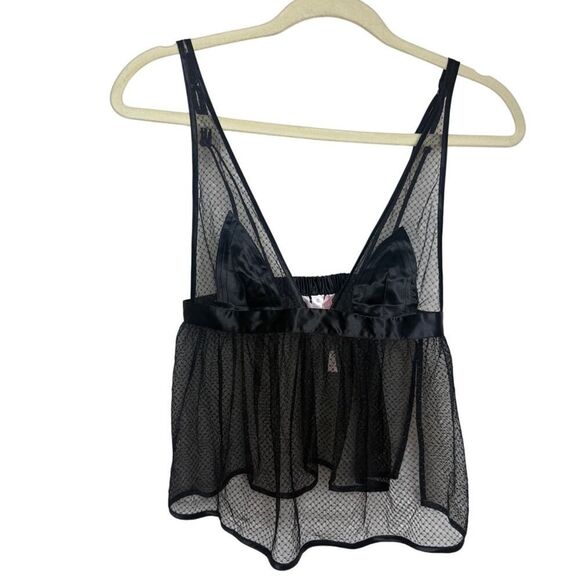 Victoria's Secret Black Lace Cami Top NWT Sz. XS - Picture 1 of 6